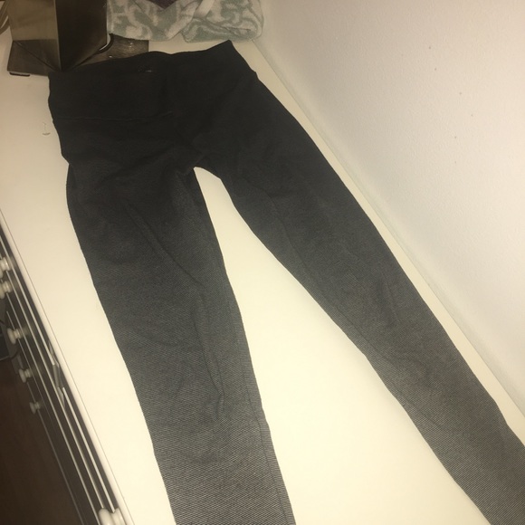 Calvin Klein performance bundle - Picture 4 of 4